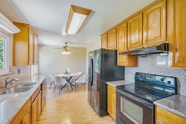 5020 Proctor Road, Castro Valley CA: https://media.crmls.org/mediaz/18b0bea8-a821-467b-88d3-d8a9523681e6.jpg