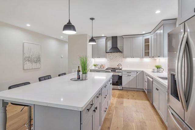1372 Davis Street, San Jose CA: https://media.crmls.org/mediaz/18b12fc5-db11-4f40-85f2-076d77657739.jpg
