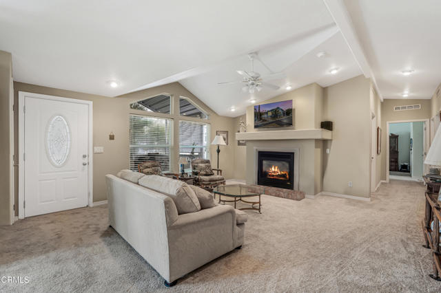 Detail Gallery Image 5 of 41 For 1215 Anchors Way Dr #261,  Ventura,  CA 93001 - 3 Beds | 2 Baths