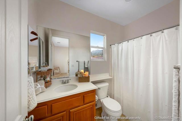 14215 Augusta Drive, Valley Center CA: https://media.crmls.org/mediaz/18b29918-1da7-4faf-a4ae-106b4d10fb66.jpg