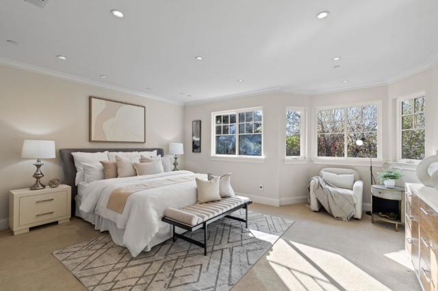 2124 Oakley Avenue, Menlo Park CA: https://media.crmls.org/mediaz/18b2e331-9941-441d-9be8-5c3e54c0e443.jpg