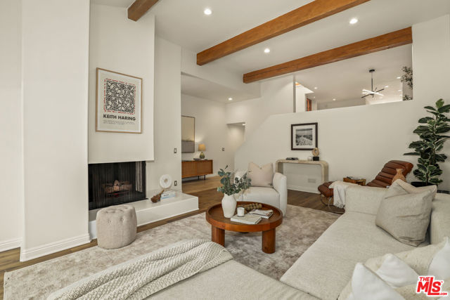 1611 Michael Lane photo 3
