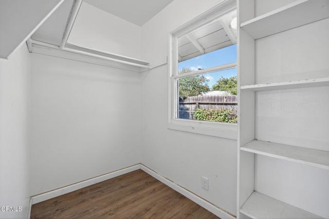 1211 Cruzero Street, Ojai CA: https://media.crmls.org/mediaz/18b497dd-7dca-4d80-96e4-35bd3ba9d175.jpg