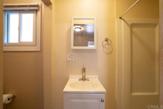 Detail Gallery Image 21 of 37 For 315 1/2 E Elm St, Lodi,  CA 95240 - – Beds | – Baths