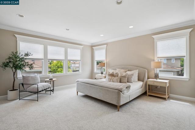 5269 S Montecito Dr, Concord CA: https://media.crmls.org/mediaz/18b66adb-605b-4291-8bda-fd83d524e332.jpg
