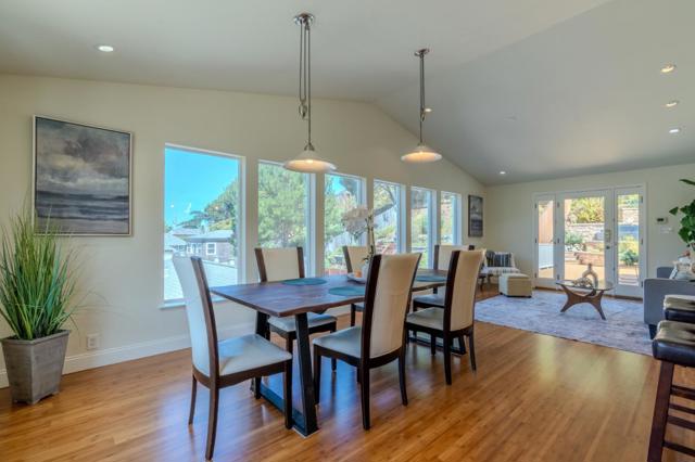 731 Rockaway Beach Avenue, Pacifica CA: https://media.crmls.org/mediaz/18b7d2a2-bac4-487f-8262-4dc44729961d.jpg