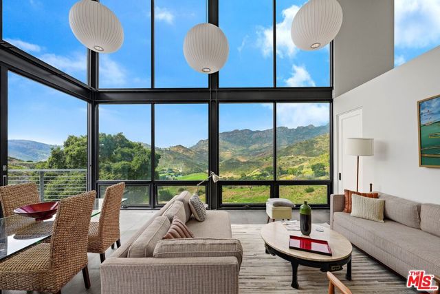 10120 Yerba Buena Road photo 3