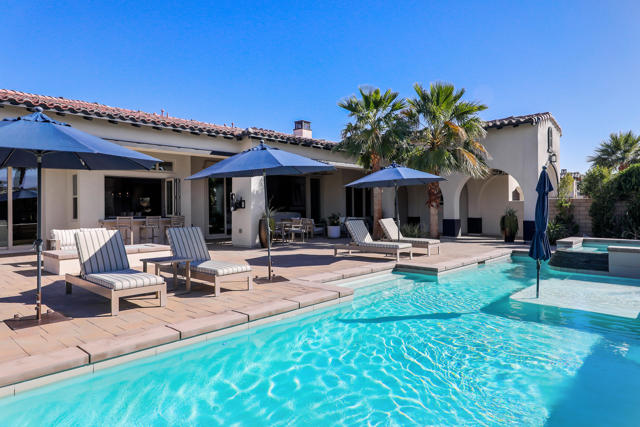 81320 Thunder Gulch Way, La Quinta CA: https://media.crmls.org/mediaz/18b8c87b-b8fe-4b4e-bb56-555674bdb5ed.jpg