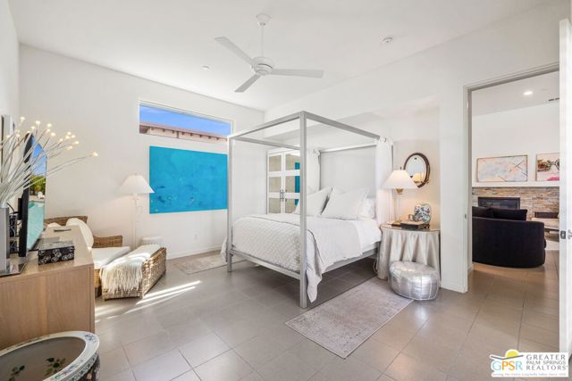 702 Axis Way, Palm Springs CA: https://media.crmls.org/mediaz/18b9c958-a5c0-44ac-997a-e8d2732d2894.jpg