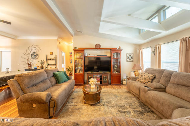 Detail Gallery Image 10 of 23 For 2301 North Rd, Laytonville,  CA 95454 - 3 Beds | 2 Baths