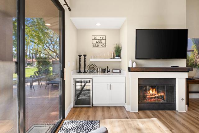 76431 Violet Circle, Palm Desert CA: https://media.crmls.org/mediaz/18b9f7b4-d397-4a64-ba15-e6945ef8e783.jpg