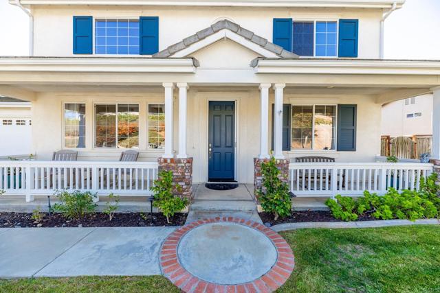 Detail Gallery Image 3 of 35 For 10353 Pinion, Escondido,  CA 92026 - 5 Beds | 4/1 Baths