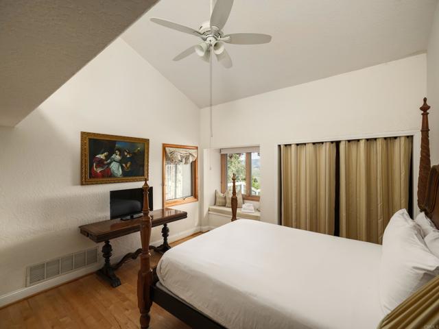 Detail Gallery Image 24 of 46 For 20780 Fortuna Del Norte, Escondido,  CA 92029 - 8 Beds | 6 Baths