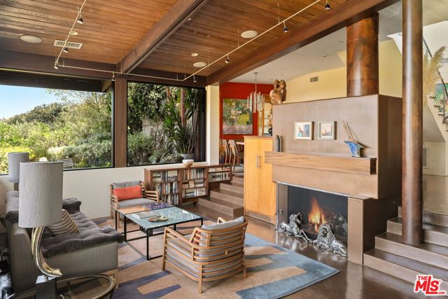 Drew Fenton | 1024 Lindenwood Lane Los Angeles CA | MLS: 7292119