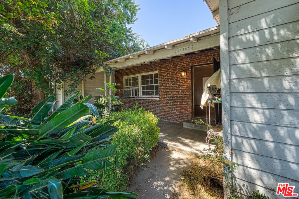 11723 Bryant Road