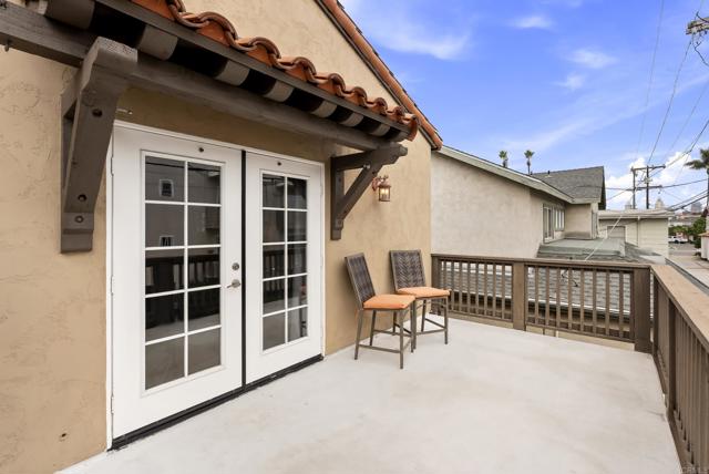 Detail Gallery Image 22 of 73 For 535 F Ave #4,  Coronado,  CA 92118 - 3 Beds | 2 Baths