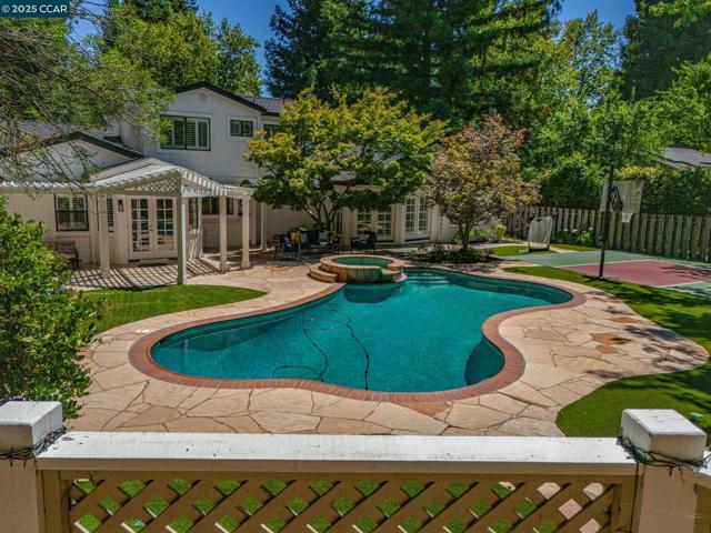 2145 Deer Oak Way, Danville CA: https://media.crmls.org/mediaz/18bc8b85-56bc-49d4-a17b-45c057d29c42.jpg