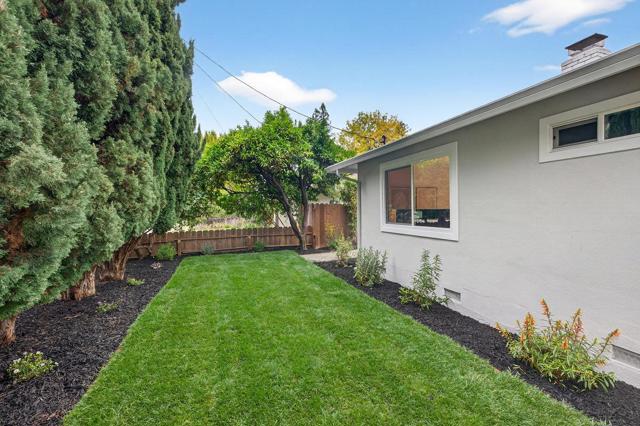 430 Gilbert Avenue, Menlo Park CA: https://media.crmls.org/mediaz/18bca58d-bc70-4edf-bb34-268b5892353c.jpg