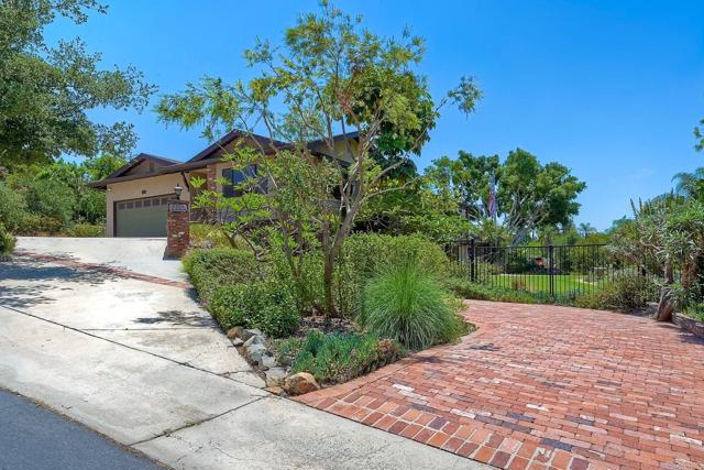 Detail Gallery Image 34 of 53 For 338 Skyline Dr, Vista,  CA 92084 - 4 Beds | 2 Baths