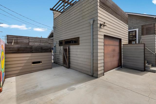 Detail Gallery Image 28 of 29 For 107 Clubhouse Ave, Venice,  CA 90291 - 2 Beds | 1 Baths