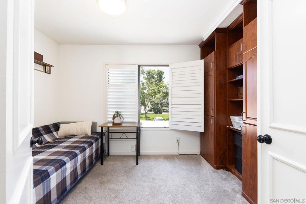 MLS #250036850SD image #9