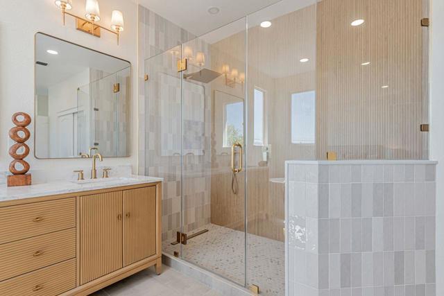 36397 Dijon Drive, Newark CA: https://media.crmls.org/mediaz/18be5d10-d323-4558-81b4-a50b3b444127.jpg