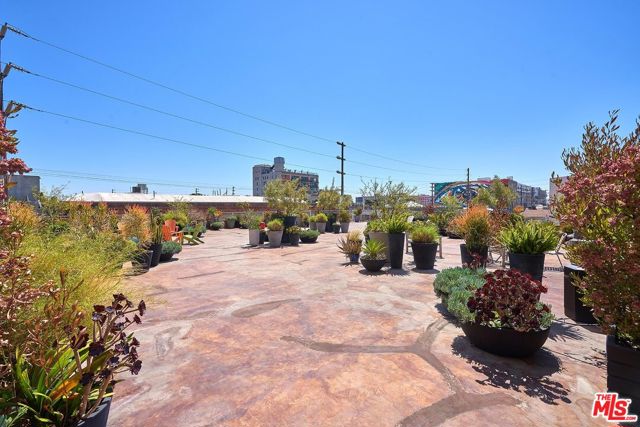 1855 Industrial Street, Los Angeles CA: https://media.crmls.org/mediaz/18bef187-d5df-43a0-931f-c85a44d087eb.jpg