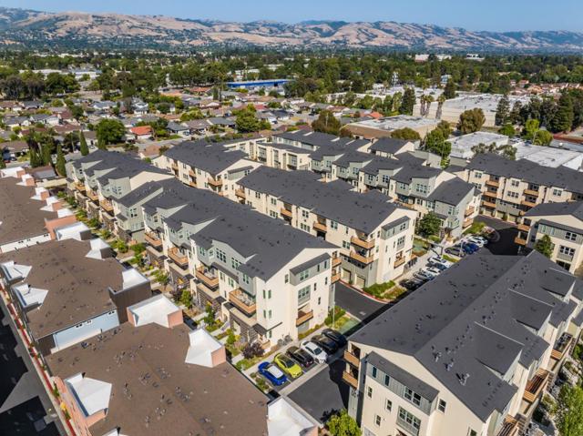 2086 Mahuron Circle, San Jose CA: https://media.crmls.org/mediaz/18c02088-034f-44fc-a45d-211a5711b192.jpg