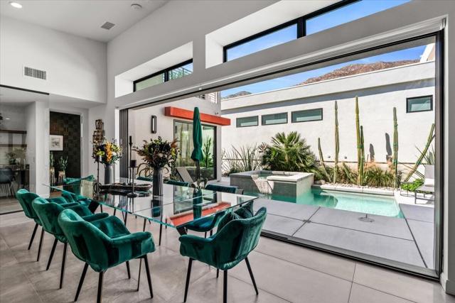143 Obsidian Loop N, Palm Springs, CA 92264