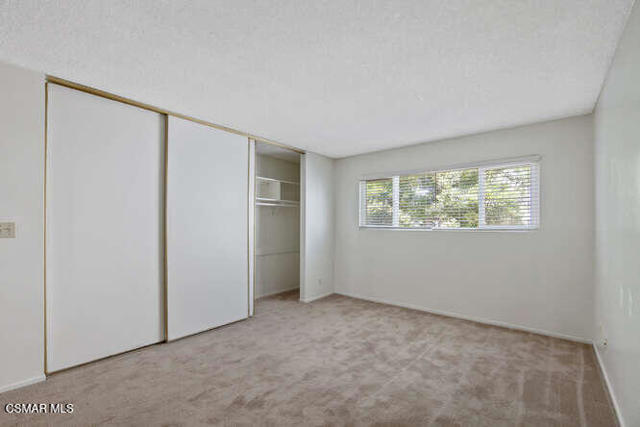 2621 Harbor Boulevard, Ventura CA: https://media.crmls.org/mediaz/18c24a96-0bd2-437b-8c98-a75d7dfe1512.jpg