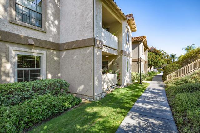 10309 Azuaga St, San Diego CA: https://media.crmls.org/mediaz/18c2736f-8054-4346-b90e-56a4f0a14234.jpg