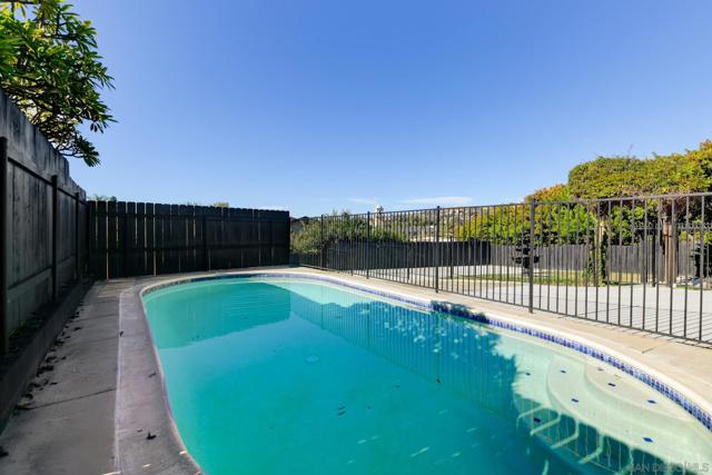 3443 Golden View Ter, Lemon Grove CA: https://media.crmls.org/mediaz/18c46f00-c58b-4d6e-ba24-f147ea1d0294.jpg