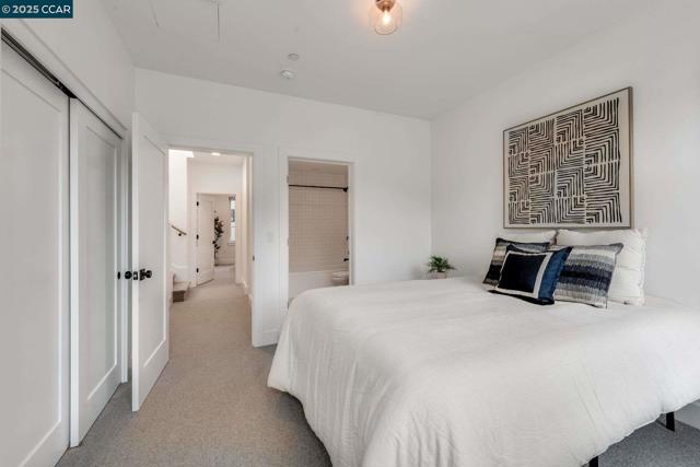 922 Brown Avenue, Lafayette CA: https://media.crmls.org/mediaz/18c4914f-f1f9-477b-982f-278cb9704164.jpg