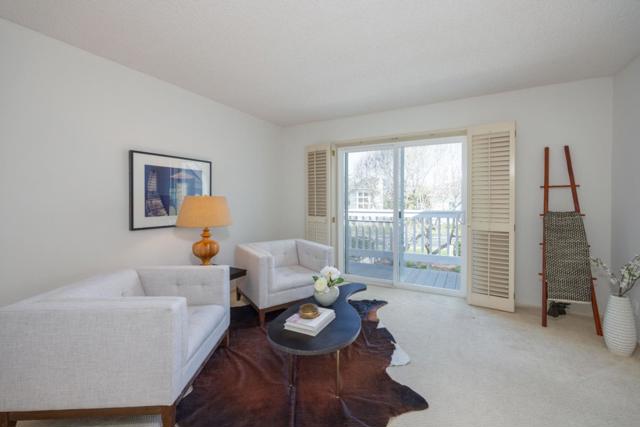 21 Pinehurst Lane, Half Moon Bay CA: https://media.crmls.org/mediaz/18c4f86a-b4e8-4292-a134-2d7360295141.jpg