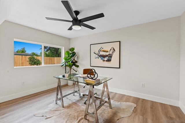 1160 Erica St, Escondido CA: https://media.crmls.org/mediaz/18c51b74-3874-4aa1-8247-00c3ffdda7db.jpg
