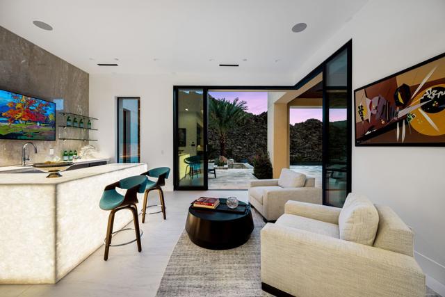 53985 Del Gato Drive, La Quinta CA: https://media.crmls.org/mediaz/18c63476-a9f2-48ee-82f2-9ac306ec61a3.jpg