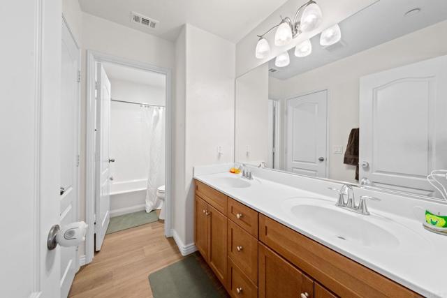 448 Kennedy Court, Escondido CA: https://media.crmls.org/mediaz/18c655e2-cc1c-4b99-8750-a089232193e9.jpg