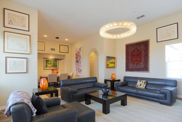 8134 Santaluz Village Green N., San Diego CA: https://media.crmls.org/mediaz/18c74a64-a881-47cc-95f2-f0908222c76f.jpg