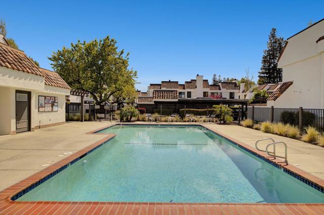 19980 Portal Plaza, Cupertino CA: https://media.crmls.org/mediaz/18c8c782-5a49-413f-aa62-e1f9b29db5ab.jpg