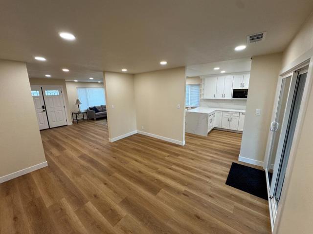 315 Colleen Court, Morgan Hill CA: https://media.crmls.org/mediaz/18ca9f63-520e-44d8-9483-48f135decaac.jpg