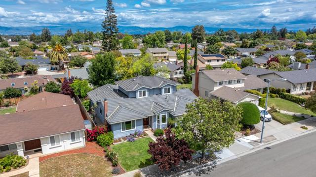 10424 Dempster Avenue, Cupertino CA: https://media.crmls.org/mediaz/18caabfc-1c0c-46a7-893a-cd7d10635912.jpg