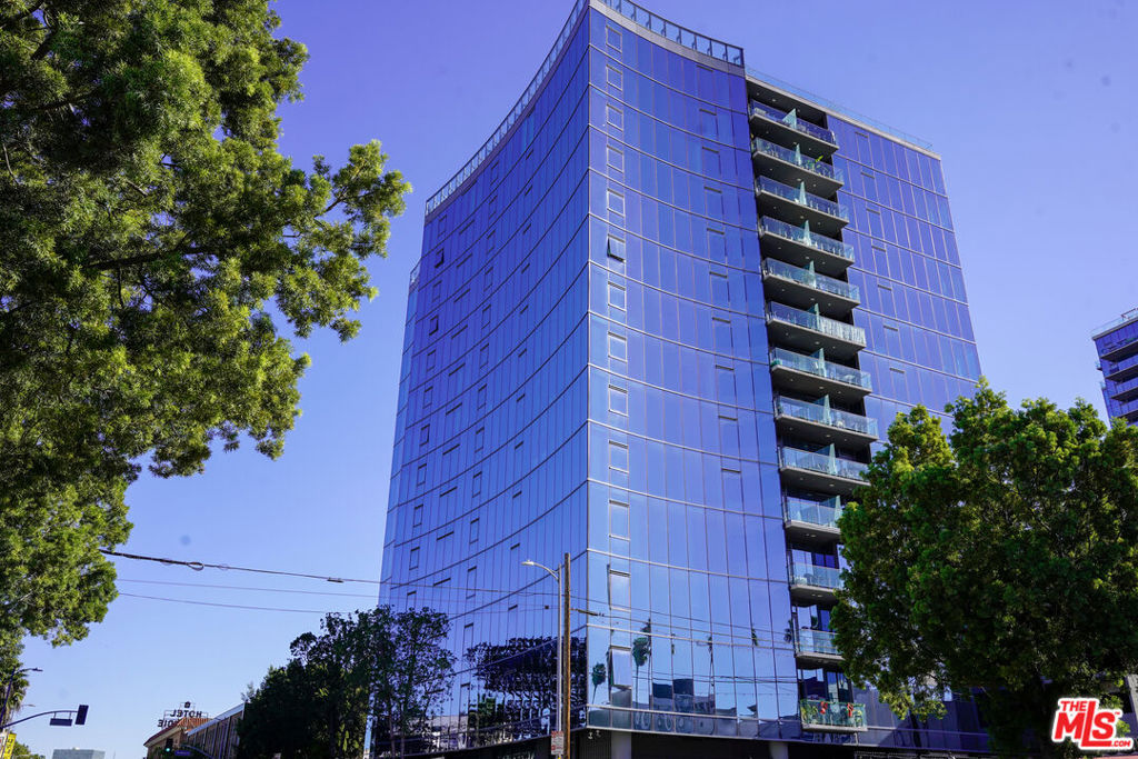 3545 Wilshire #0820