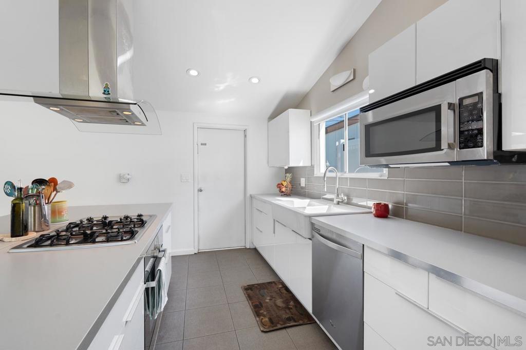 9135 Hector - photo 8