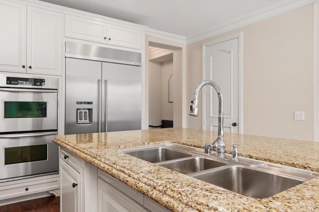 7061 Heron Circle - photo 10