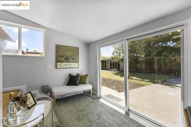 615 Manuel Dr, Novato CA: https://media.crmls.org/mediaz/18ccd7f6-f3d3-481d-9e9a-e4c5719539f3.jpg