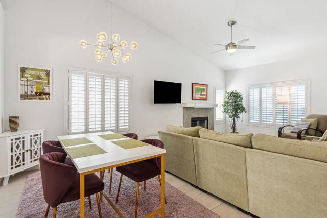 2340 N Paseo De Anza, Palm Springs CA: https://media.crmls.org/mediaz/18cd6b1a-29f0-478e-9741-43fbbd4b99ef.jpg