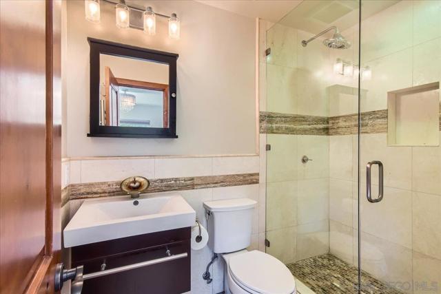 4359 Date Ave, La Mesa CA: https://media.crmls.org/mediaz/18cddf41-2ccf-4332-b3ae-5bd6fbafc5a2.jpg