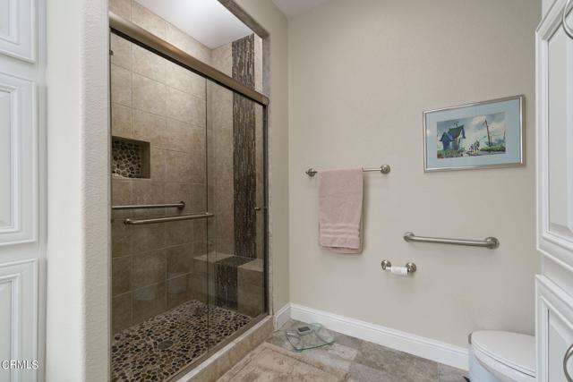 5540 W 5th Street, Oxnard CA: https://media.crmls.org/mediaz/18cdf873-ef8c-42f0-aa8e-97ec0a246720.jpg