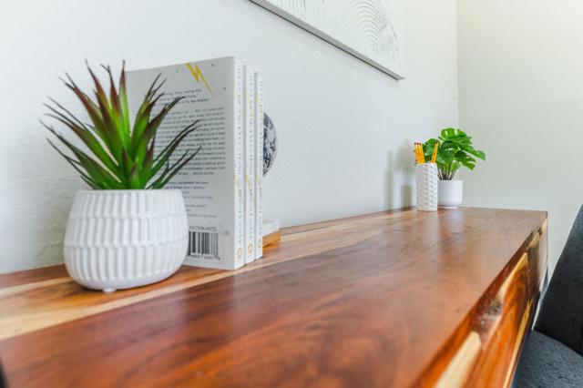 4898 Rue Bordeaux, San Jose CA: https://media.crmls.org/mediaz/18ceb207-b41b-4eb5-a320-4eb93fb0489d.jpg