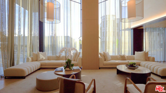 8899 Beverly Boulevard, West Hollywood CA: https://media.crmls.org/mediaz/18cf1f7f-2ba3-43c4-8604-a65537ddb91b.jpg